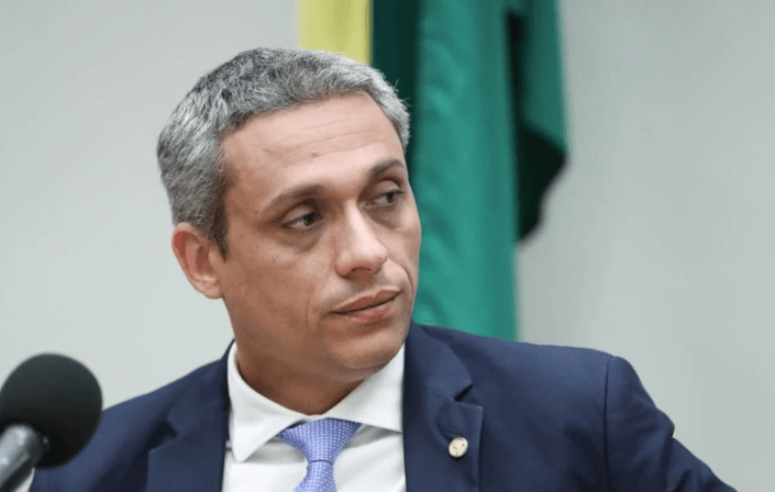 Deputado federal Gustavo Gayer é alvo da Polícia Federal